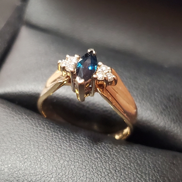 ***SOLD*** 14K Yellow Gold Sapphire Diamond Ring - Picture 5 of 14